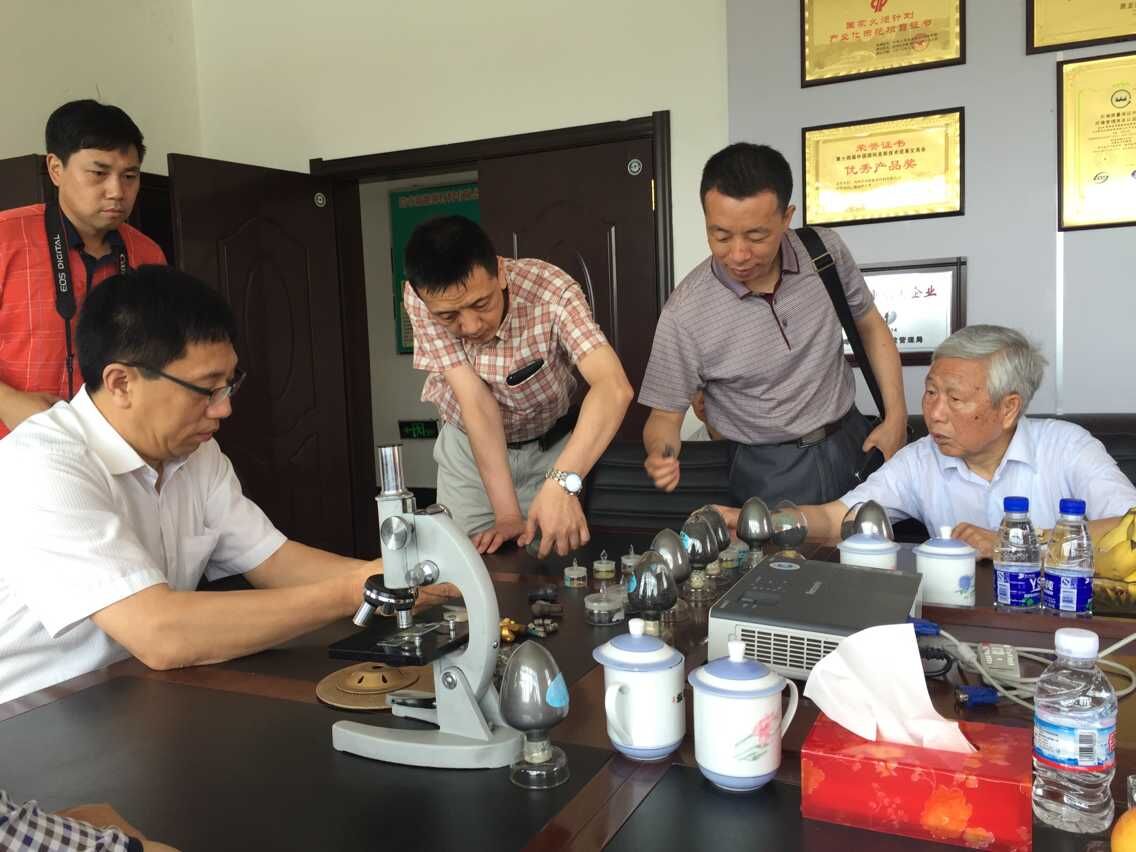 中國工程院趙連城院士指導雞西規劃石墨產(chǎn)業(yè)發(fā)展方向