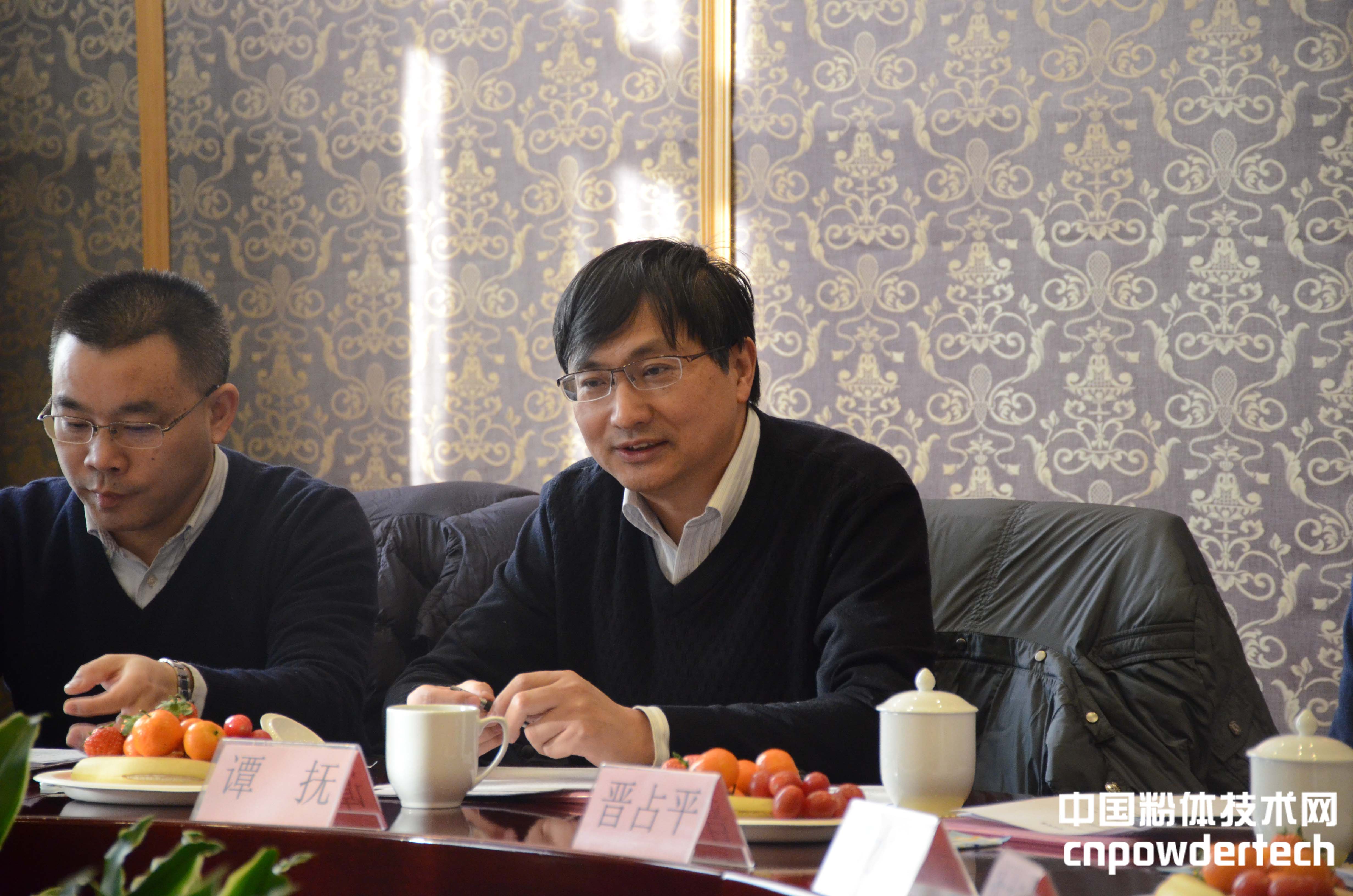 中國硅酸鹽學(xué)會(huì )礦物材料分會(huì )籌備會(huì )議在北京成功召開(kāi)