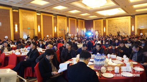 2016上海砂石行業(yè)年會(huì )暨城市建筑廢棄混凝土回收和應用論壇召開(kāi)