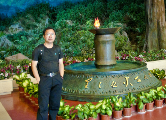 長(cháng)春理工大學(xué)王進(jìn)賢教授