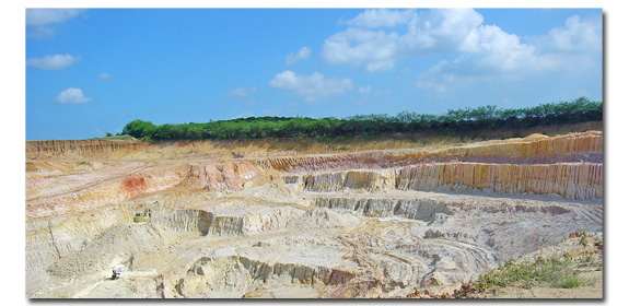 廣西合浦縣-高嶺土探明儲量達1.8億噸，