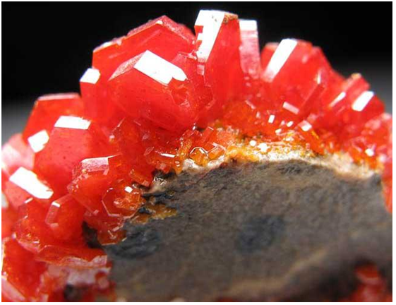 河南南陽(yáng)-金紅石探明儲量523萬(wàn)噸
