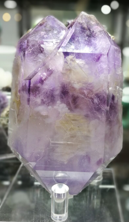 礦物晶體 紫水晶 中國粉體技術(shù)網(wǎng)