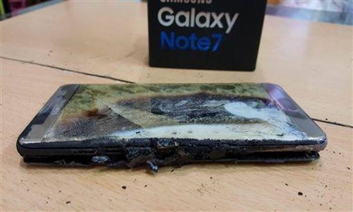 電池爆炸的手機