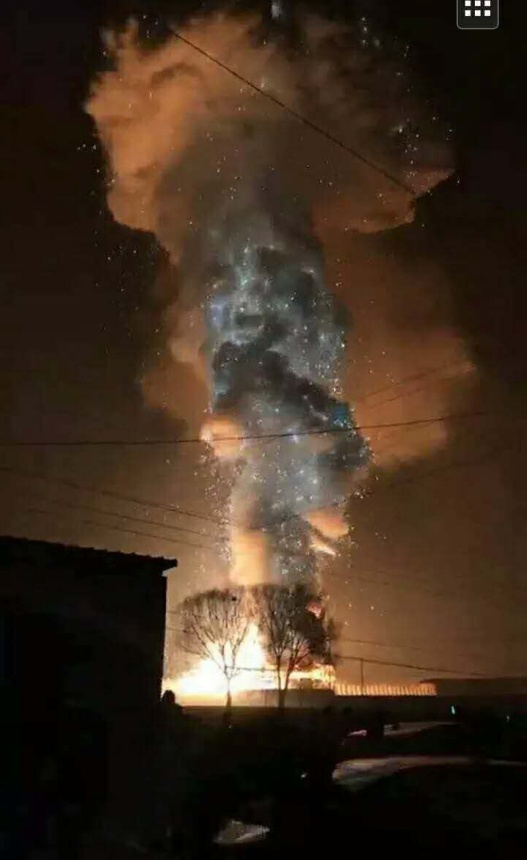 鎂粉爆炸