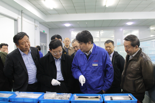 新材料“恩寵”不斷，與非金屬礦物和粉體材料何干？