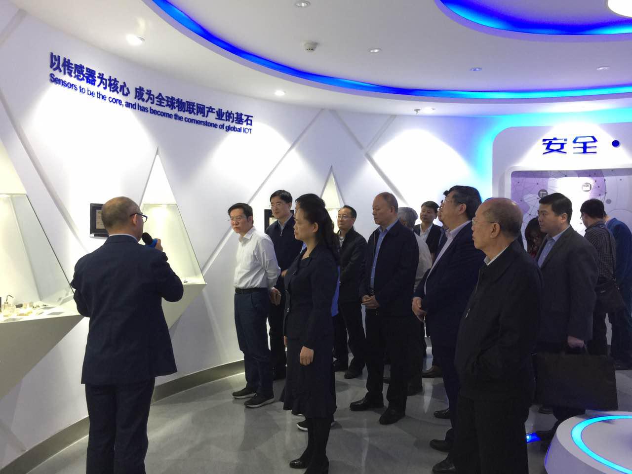 規劃司對天津濱海新區、鄭洛新創(chuàng  )建“中國制造2025”試點(diǎn)示范城市（群）進(jìn)行現場(chǎng)考察及評估