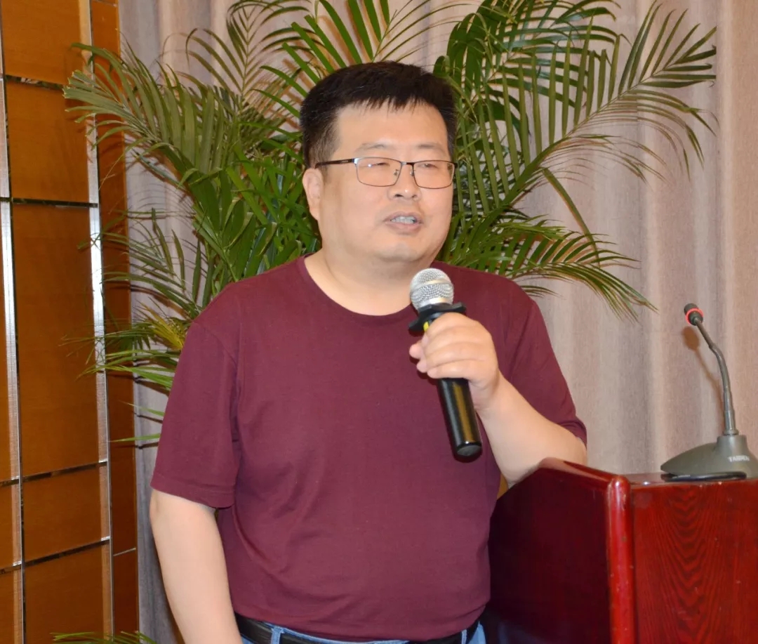      中國地質(zhì)大學(xué)（北京）杜高翔副教授主講《粉煤灰、礦渣資源綜合利用技術(shù)狀況》