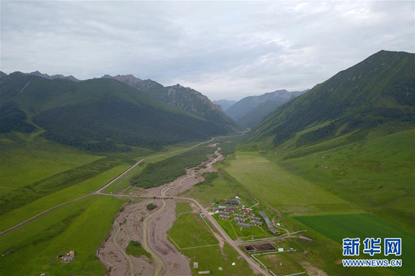 時(shí)代之問(wèn)：中國為什么提“綠水青山就是金山銀山”？