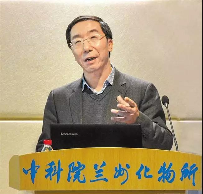 用“愛(ài)”用“勤” 做好凹凸棒石產(chǎn)業(yè)——記中國科學(xué)院蘭州化學(xué)物理研究所研究員王愛(ài)勤