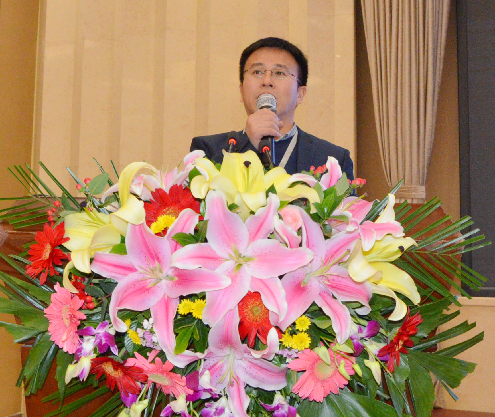 2020年中國非金屬礦產(chǎn)業(yè)高峰論壇暨綠色礦山建設高峰論壇在河南鄭州成功舉辦！