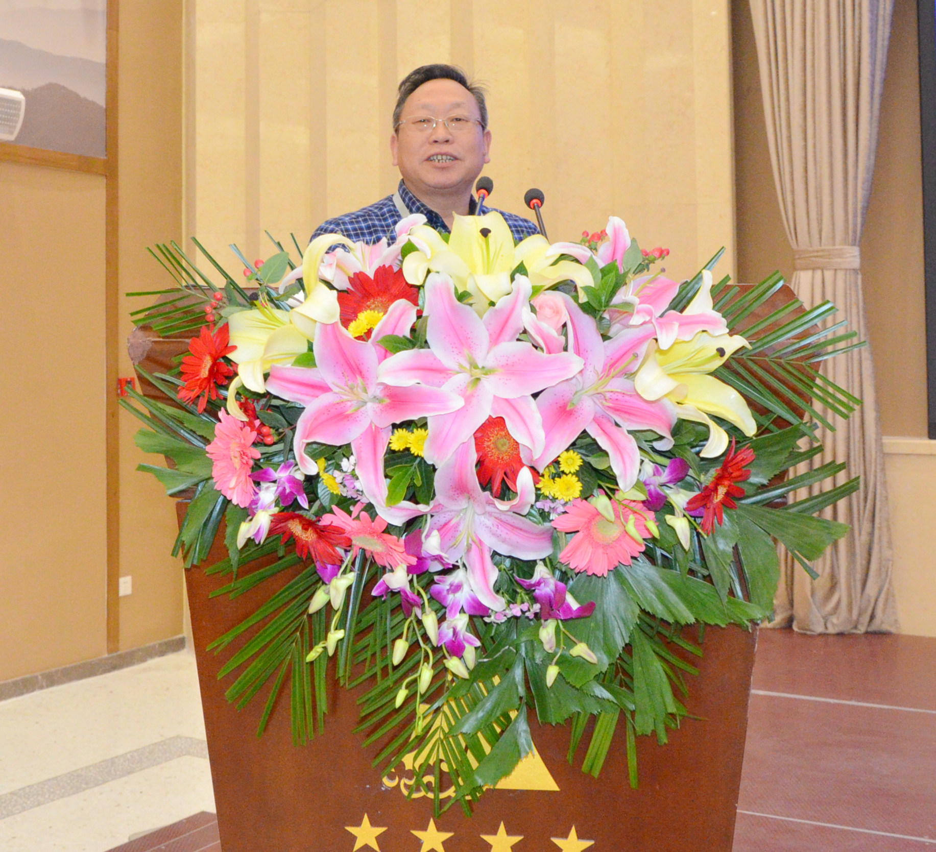 2020年中國非金屬礦產(chǎn)業(yè)高峰論壇暨綠色礦山建設高峰論壇在河南鄭州成功舉辦！