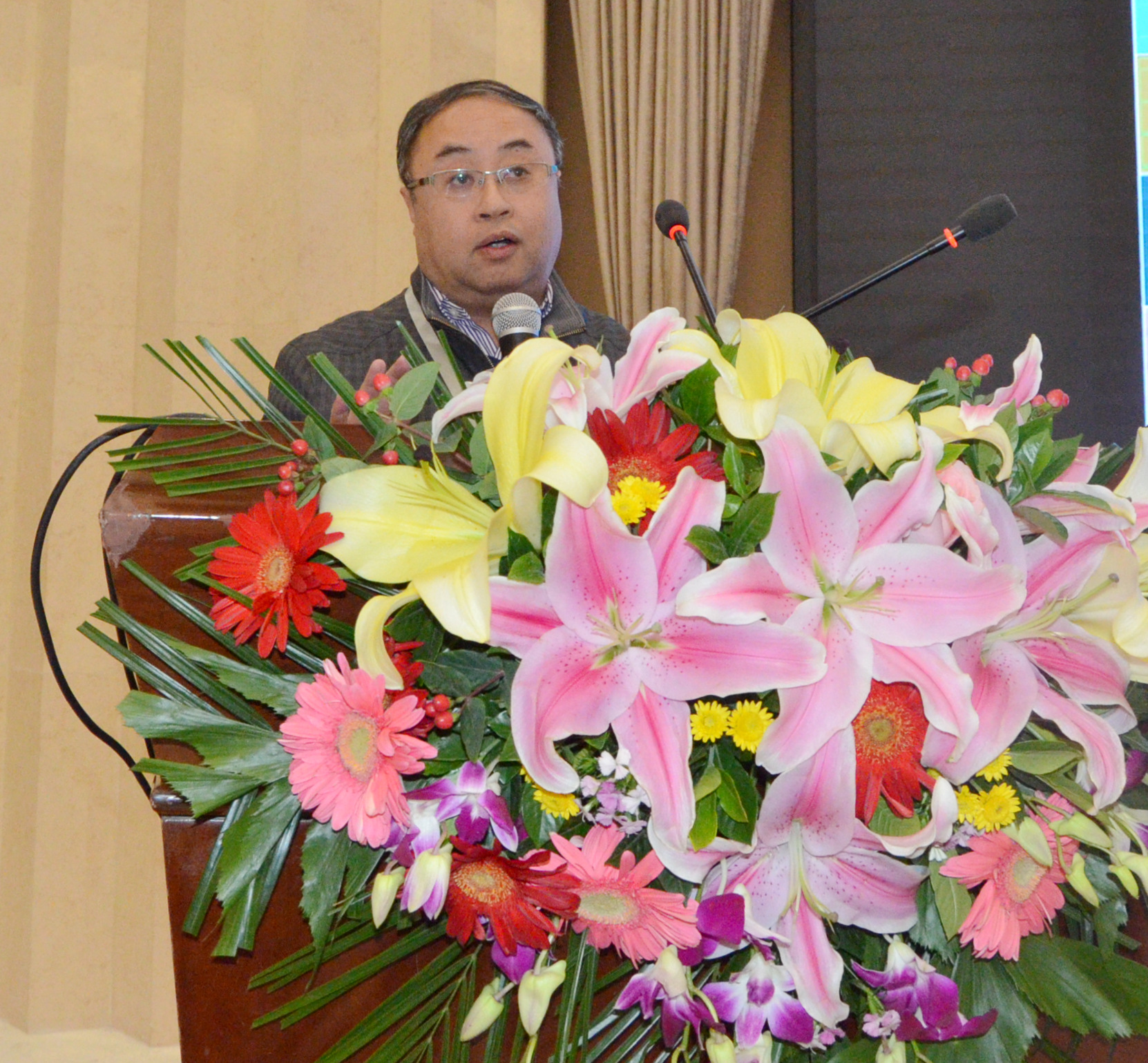 2020年中國非金屬礦產(chǎn)業(yè)高峰論壇暨綠色礦山建設高峰論壇在河南鄭州成功舉辦！