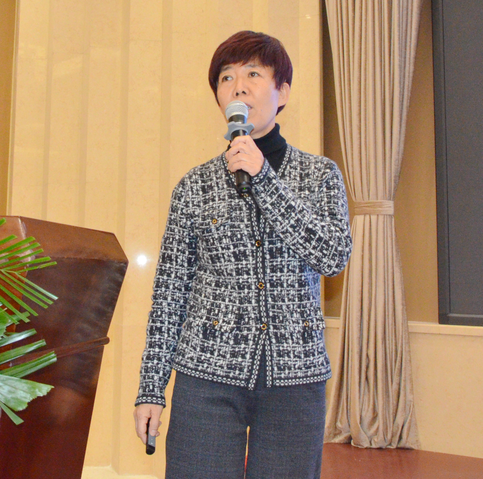 2020年中國非金屬礦產(chǎn)業(yè)高峰論壇暨綠色礦山建設高峰論壇在河南鄭州成功舉辦！