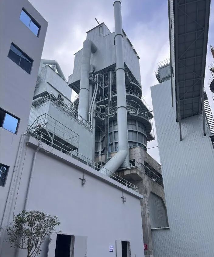 【資訊】貴州港利新民新材料年產(chǎn)40萬(wàn)噸氧化鈣、10萬(wàn)噸氫氧化鈣項目投產(chǎn) 　　