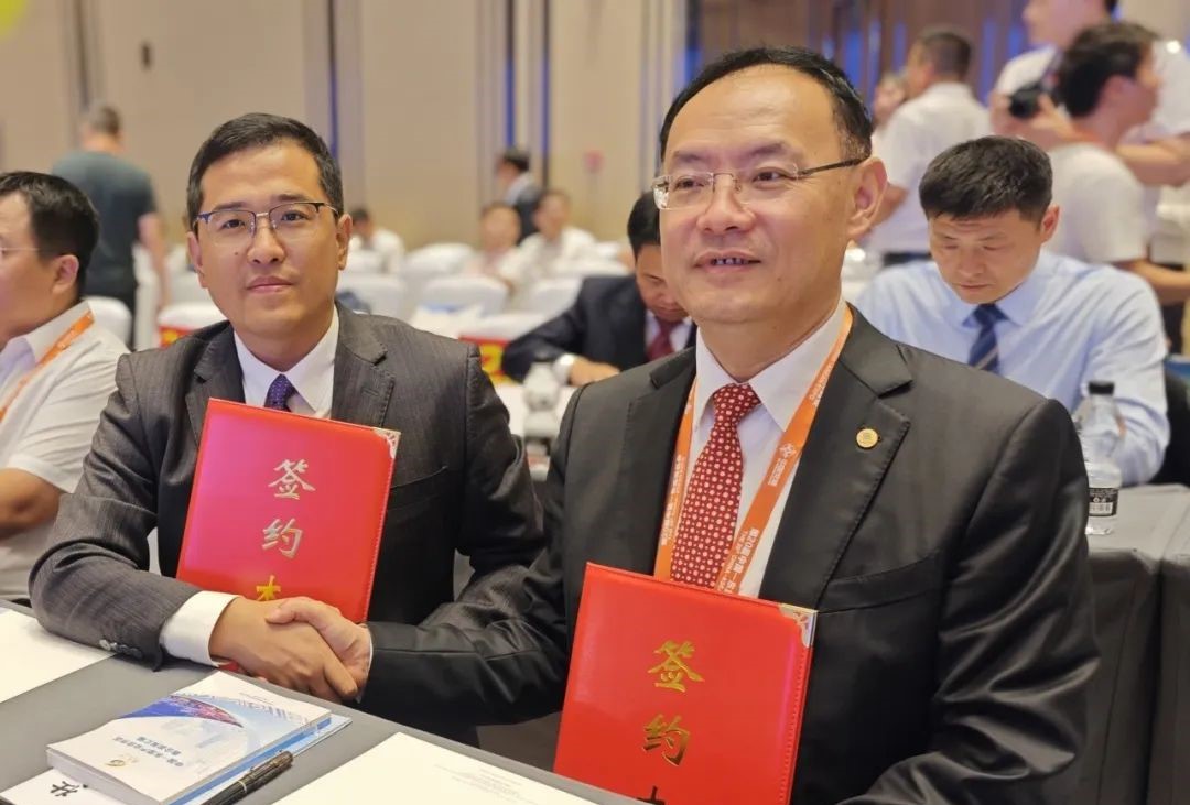 廣西合浦縣簽約2個(gè)高純石英砂、硅微粉、石英板材項目 　　 　　