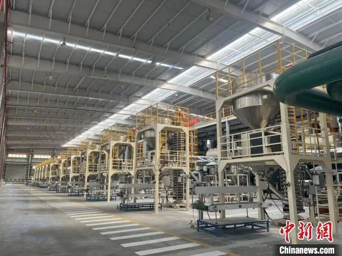 重鈣之都大力推動(dòng)母粒、輕鈣項目 　　 　　 　　