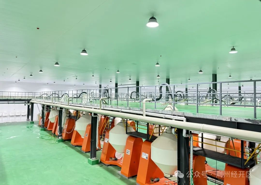 湖北2萬(wàn)噸電子級、坩堝級高純石英砂項目試產(chǎn) 　　 　　
